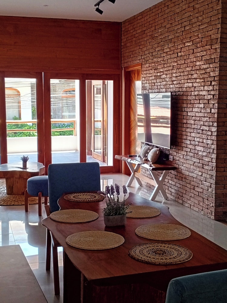 Galapagos Coliving Ecuador Casa Tuna