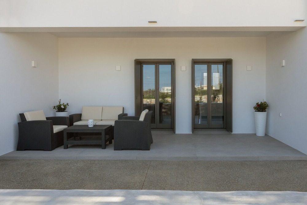 Cozy Haven -island Living Paros
