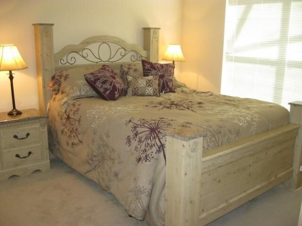 Excellent Home with Golf Course View