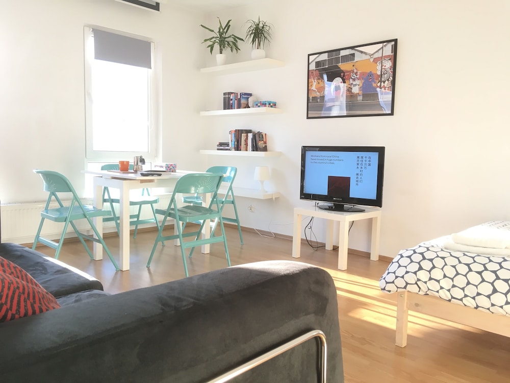 Apartament typu Standard - ul. Hoża 40 view 5