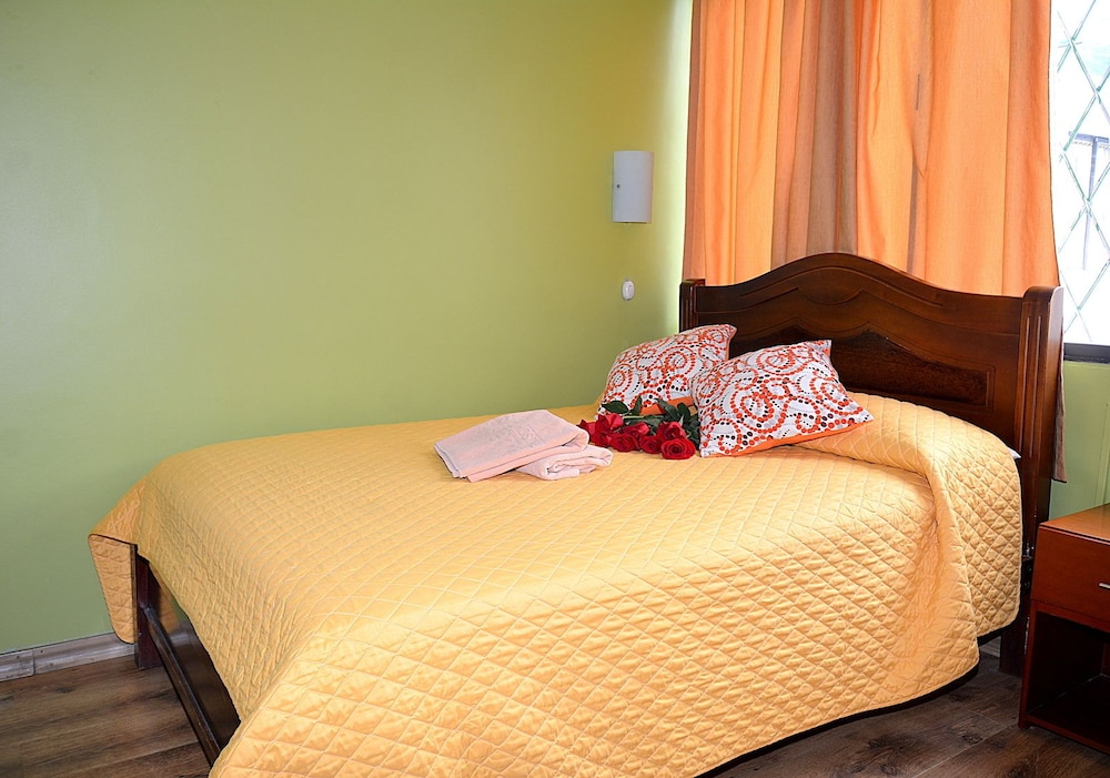 Hostal Terra 3 Base Aerea