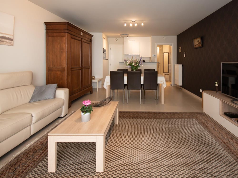 Apartment by the Beach in Ostend With Terrace