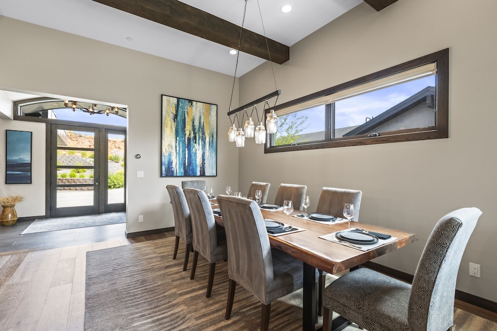 Nine Peaks 4 Bedroom Home