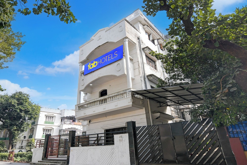 Fabhotel Springwood