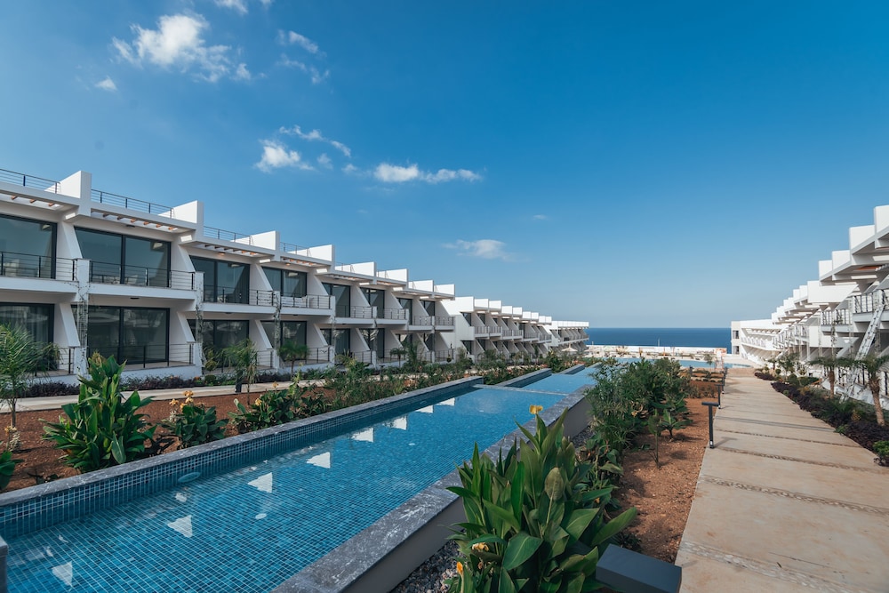 Pearl Island Homes