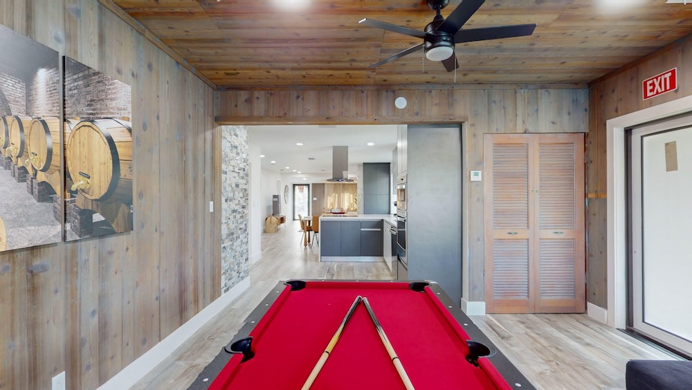 Casa Nirvana 4BR Home With Private Pool