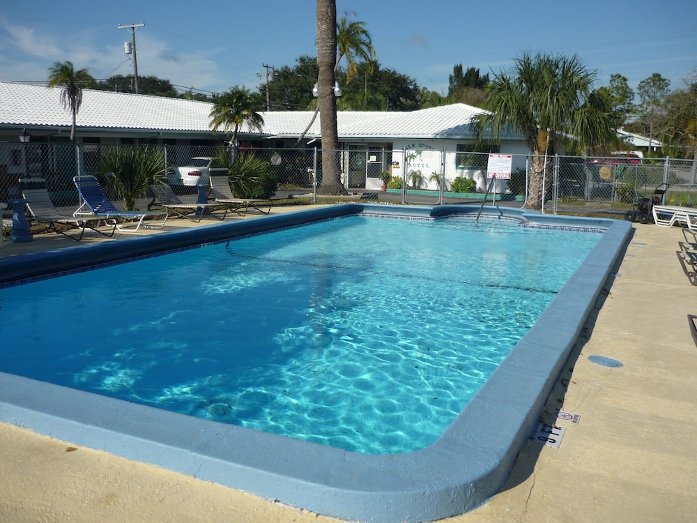 Palm Court Motel