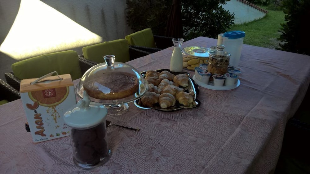 Photo 31