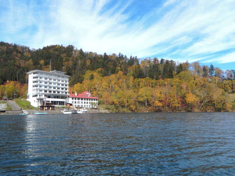 Shikaribetsu Lakeside Onsen Hotel Fusui