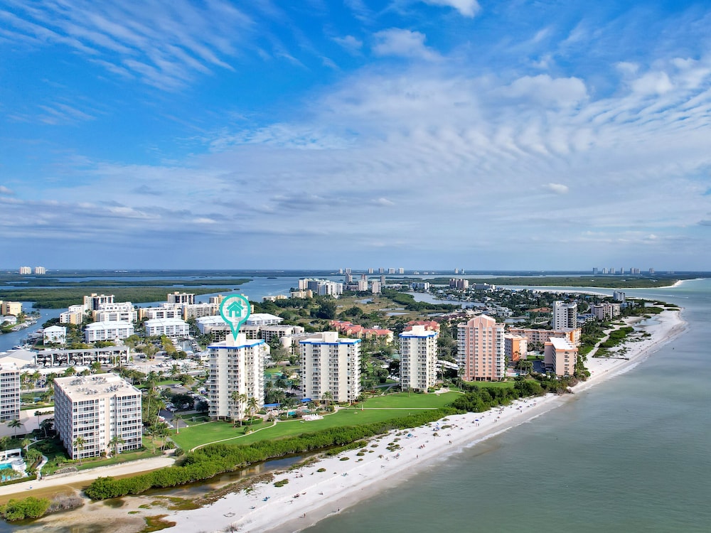 Estero Beach & Tennis 805A by Distinctive Beach Rentals
