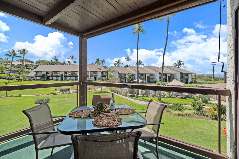 Hale Kamaole 210 in Kihei
