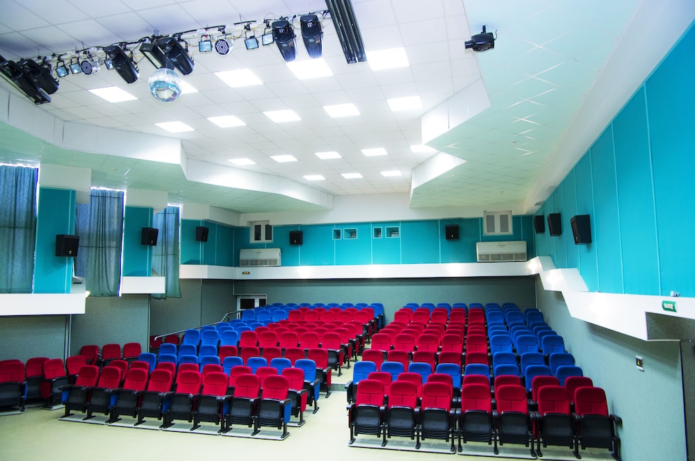 meeting & event spaces
