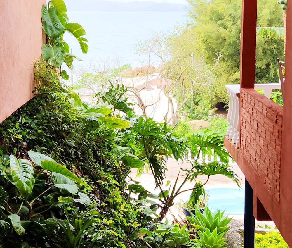 Villa Daniella - Beach Homes