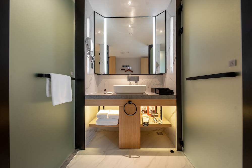 Guangzhou Baiyun Airport Rezen Select Hotel
