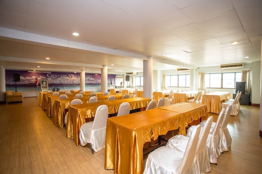 meeting & event spaces