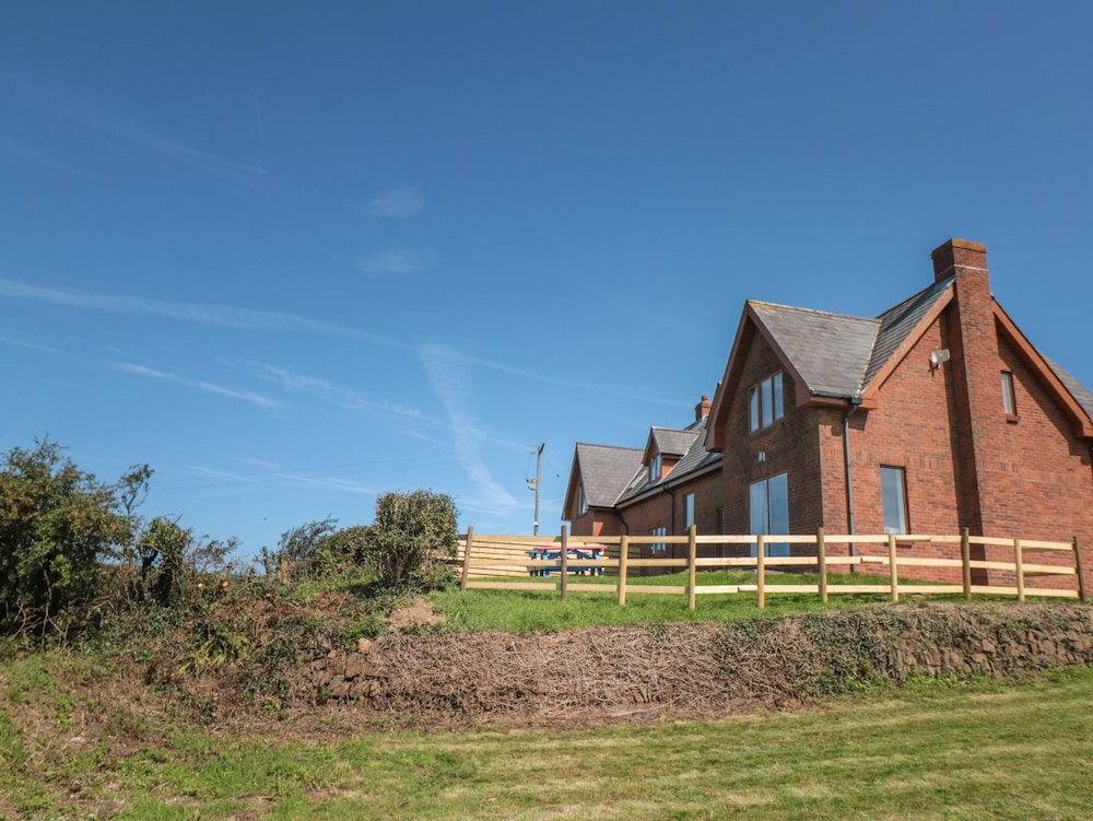 Halls Farm