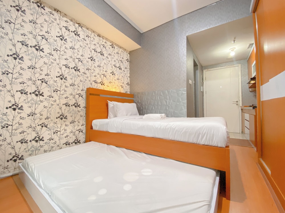 The Metropolitan Manor Studio Apartment At Parahyangan Residence