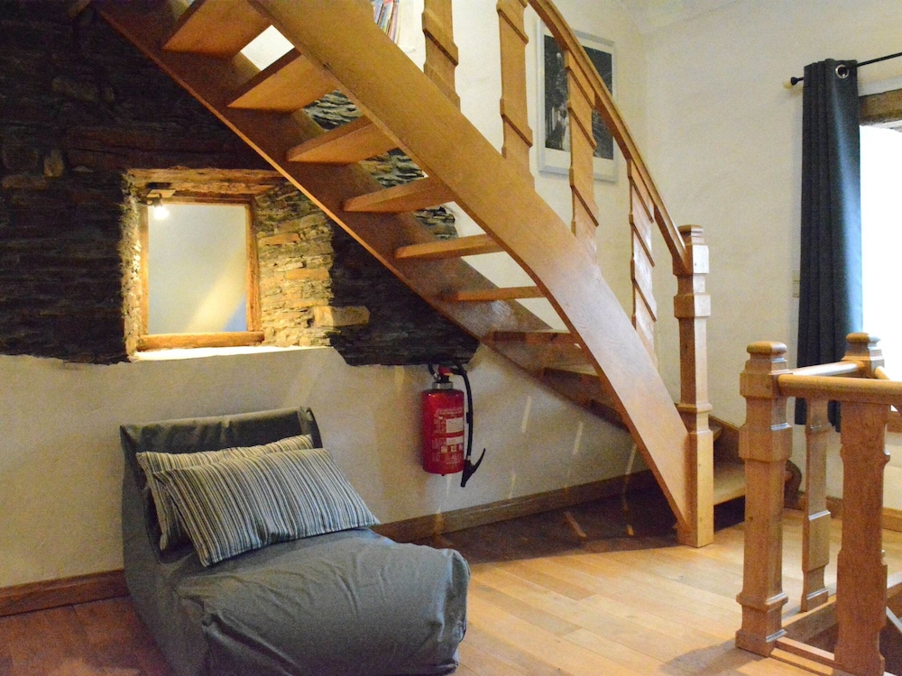 Champlon Villa Near Forest view 4
