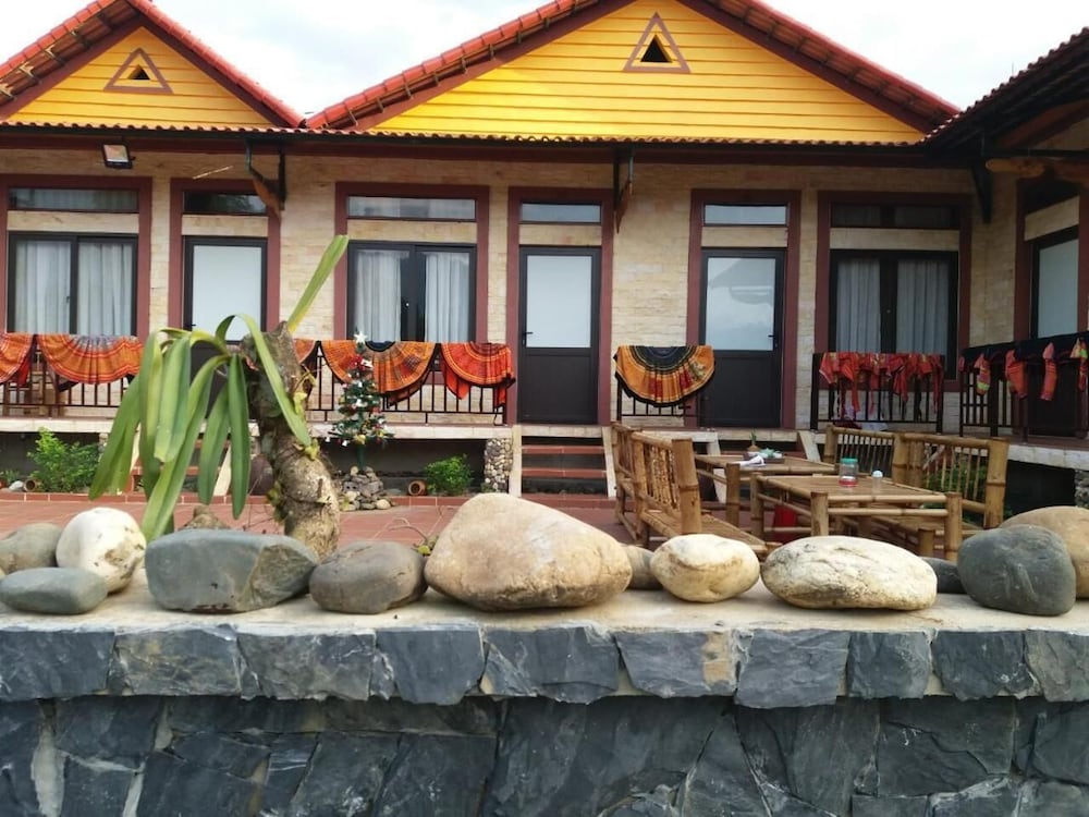 Mai Chau Xanh Bungalow