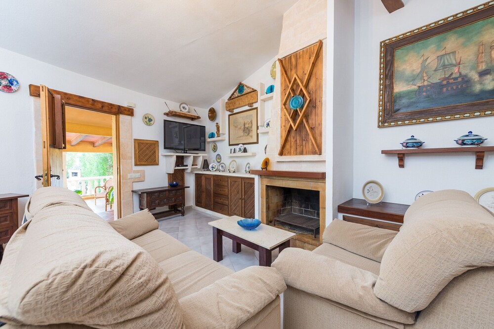 Hibiscus - Villa With Private Pool In Crestatx