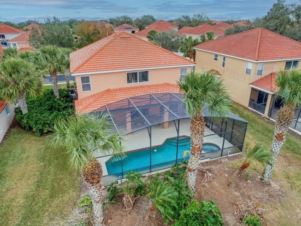 Six Bed Pool Villa In Resort -close To Disney! 6 Bedroom Villa