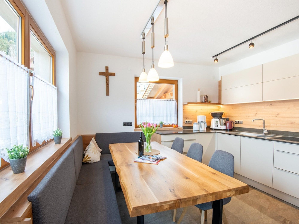 Chalet in Zillertal Near Ski Bus Stop