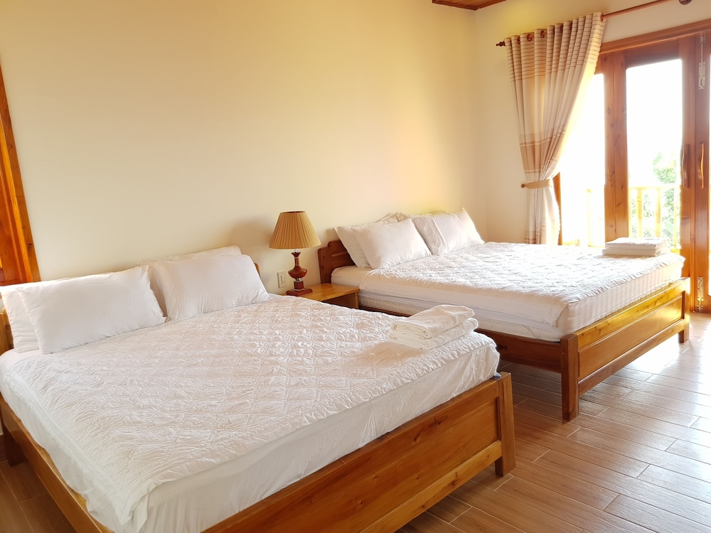 Free Beach Resort