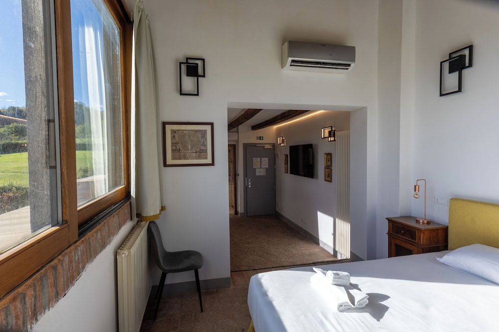 BolognaRooms com- La Cascina