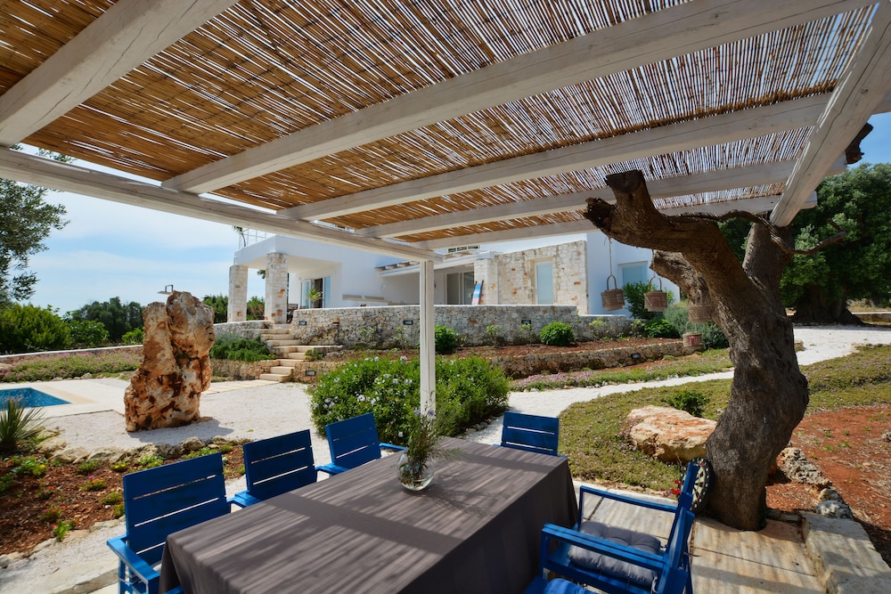 Villa Butterfly
