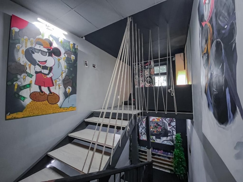 Capsule Hostel Yes