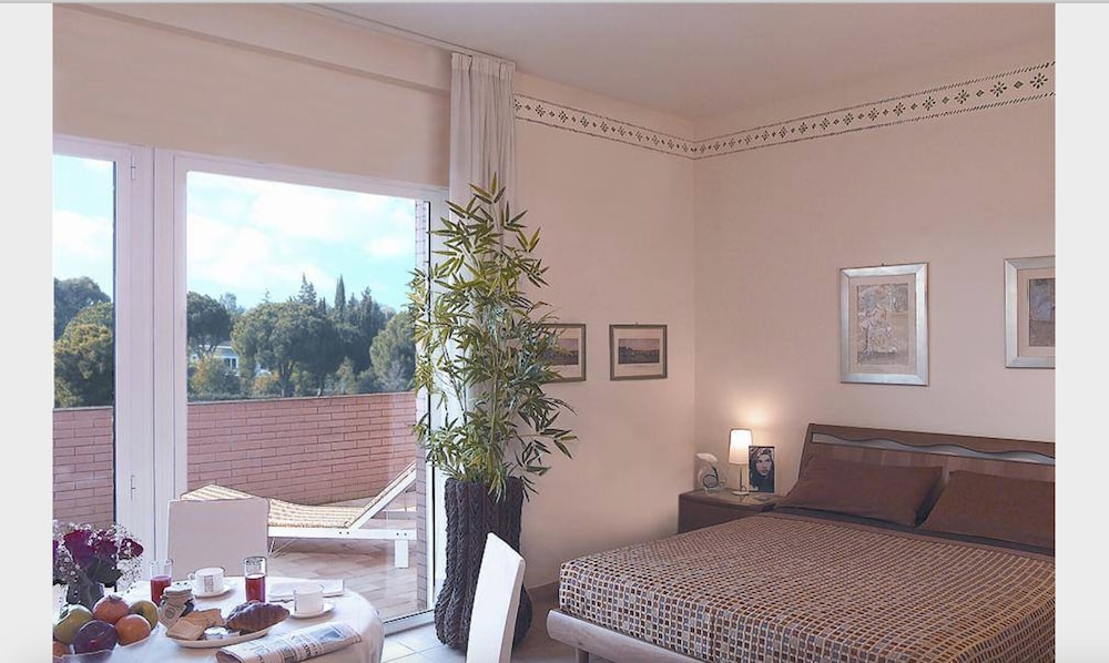 Long Stay Monthly Cheap Apartment With Backyard Garden