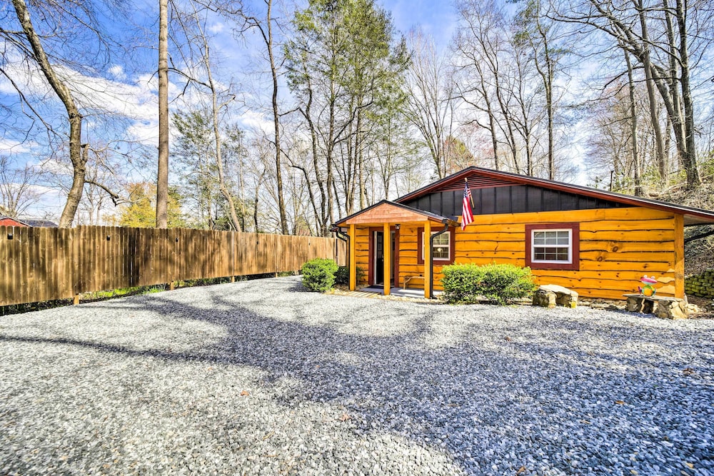 Multi-unit Brevard Vacation Rental With Patio! view 2