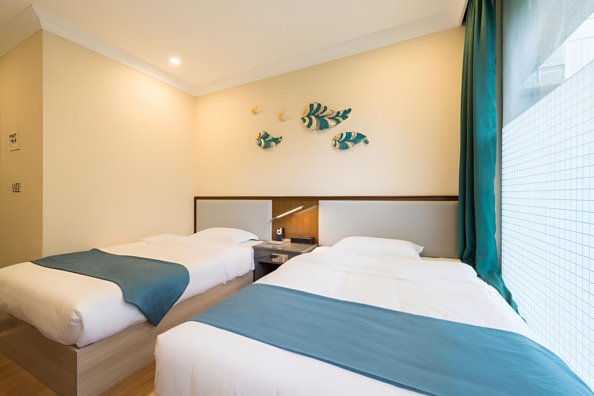 Huiyin Fashion Hotel