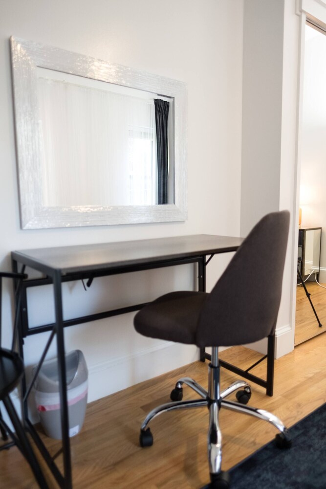 Lovely 4 Br Apt - 2 Blocks To Central Park West