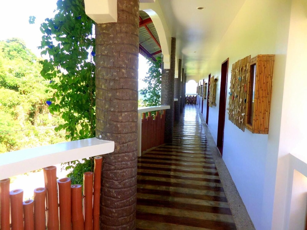 Oasis Resort and Spas
