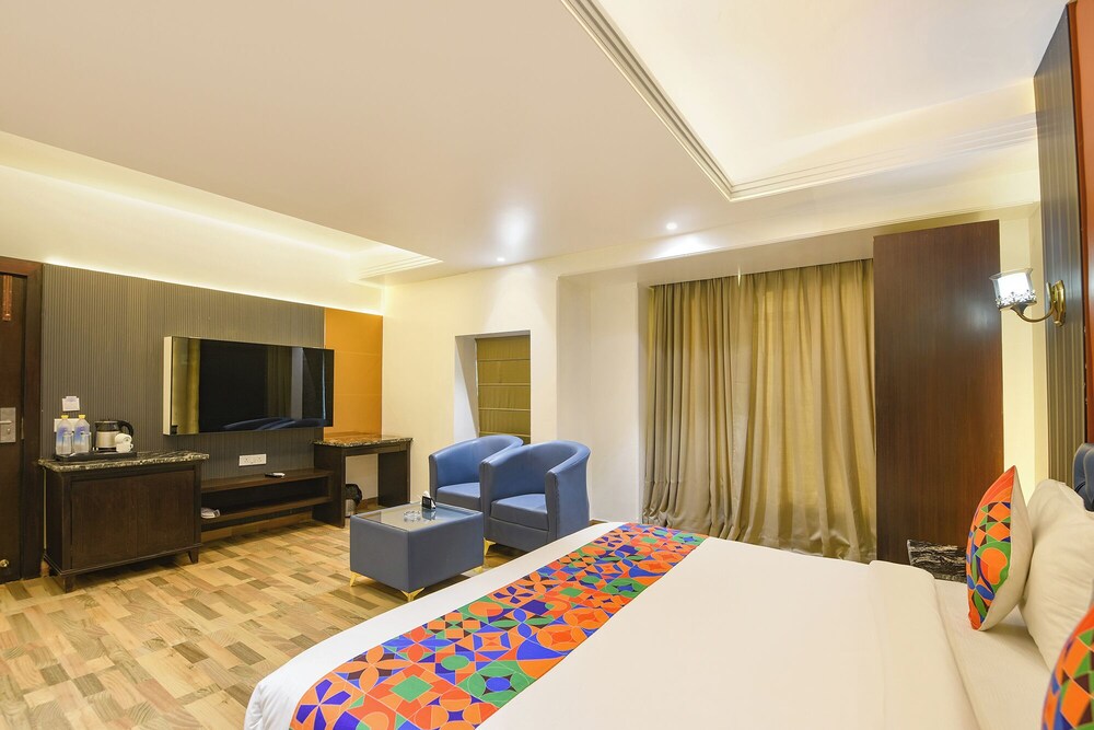 Fabhotel Elvilla