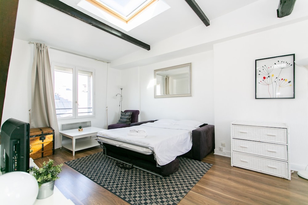 Stylish 1BR in the Heart of Le Marais