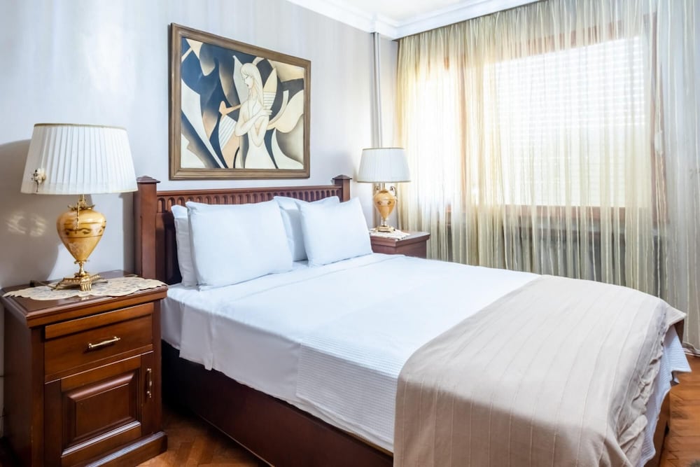 Ravishing Flat With Nature View in Florya