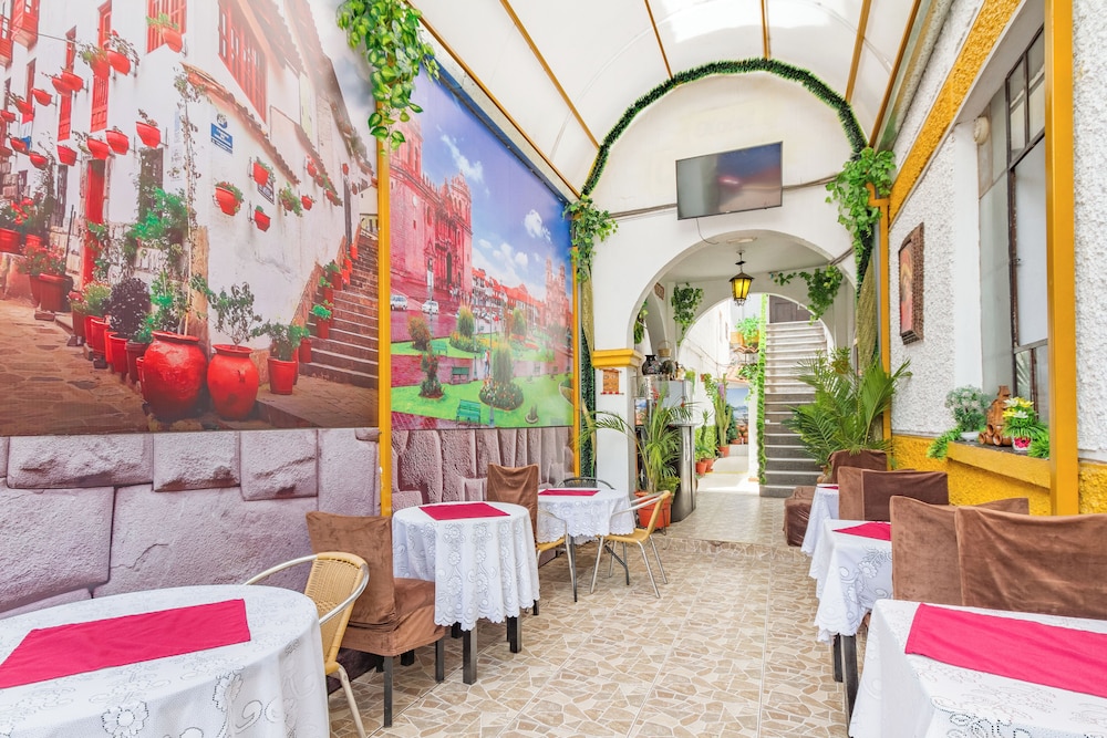 Hotel Campanario