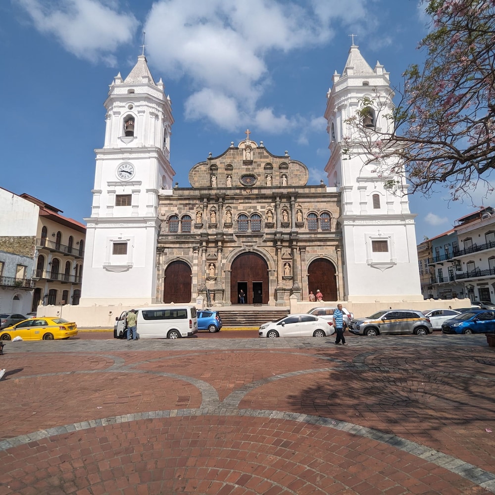 w Modern Loft in Plaza Catedral