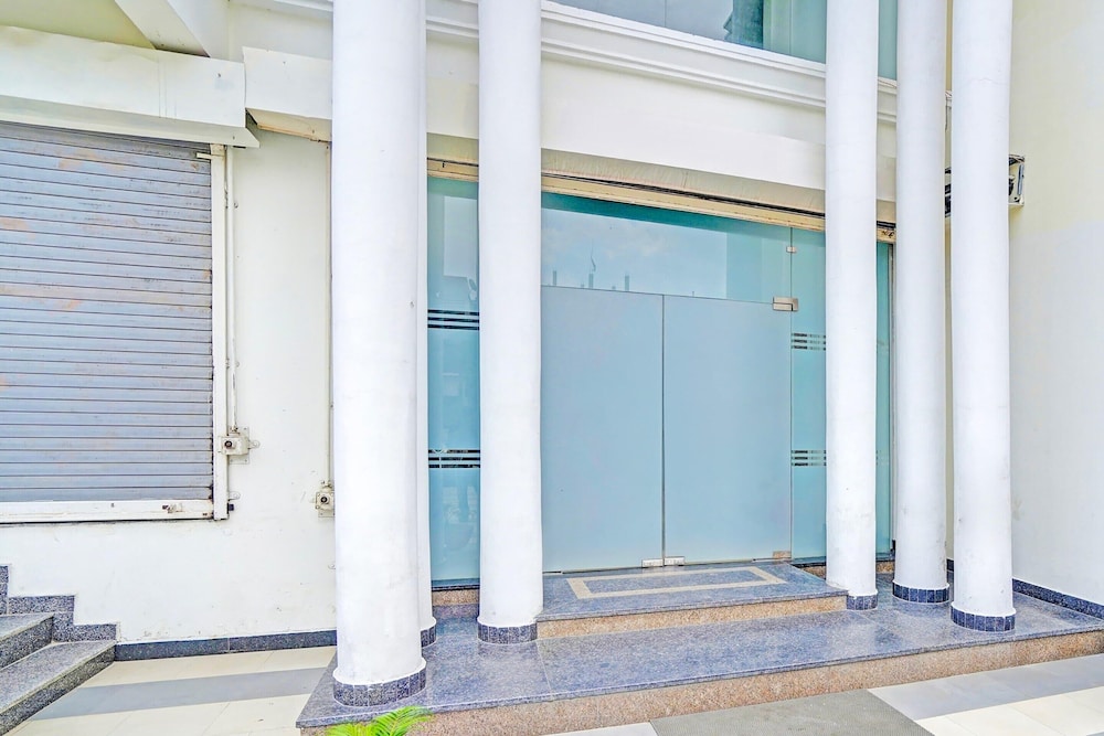 Premium Luxury Stays at Gomti Nagar, Lucknow