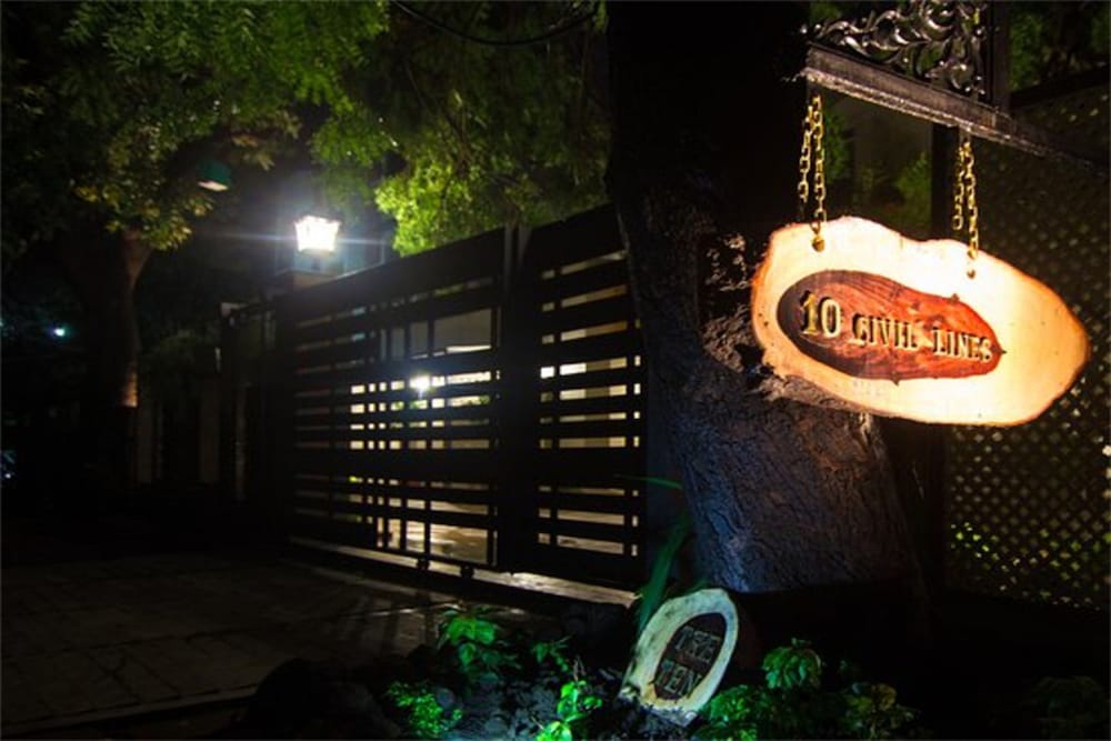 The Ten Suites