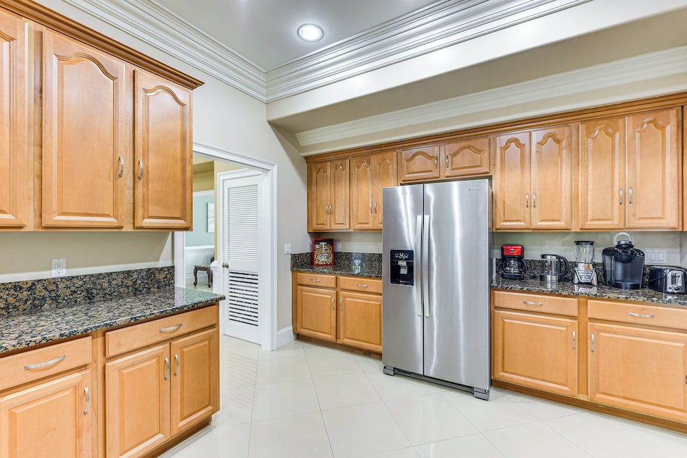 5 Mi to Beach: Spacious Home on Hilton Head Island