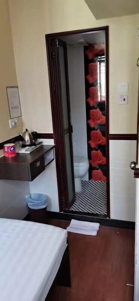 Hang Ho Hostel