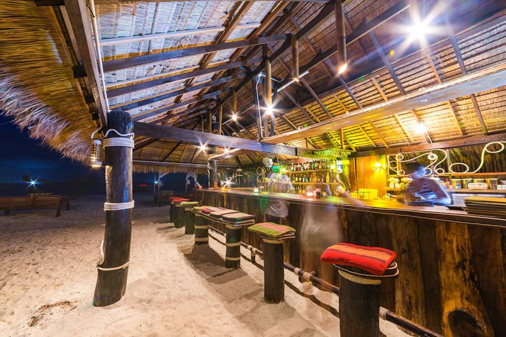 Lipe Beach Resort