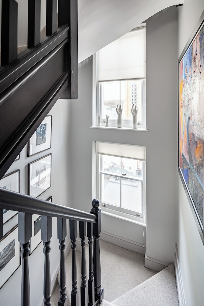 Urban Chic penthouse in Covent Garden