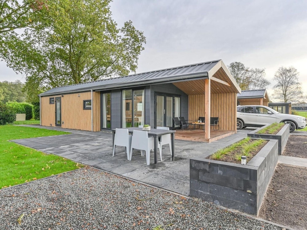 Chalet in Dutch Park With Garden and Terrace