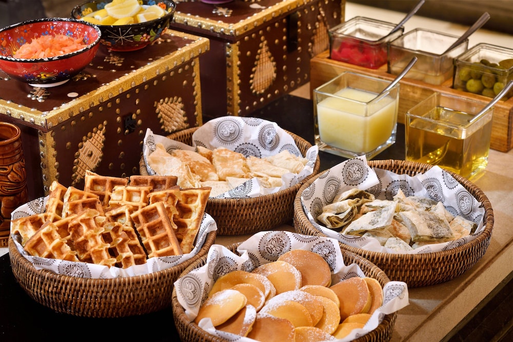 Lapita, Dubai Parks and Resorts, Autograph Collection