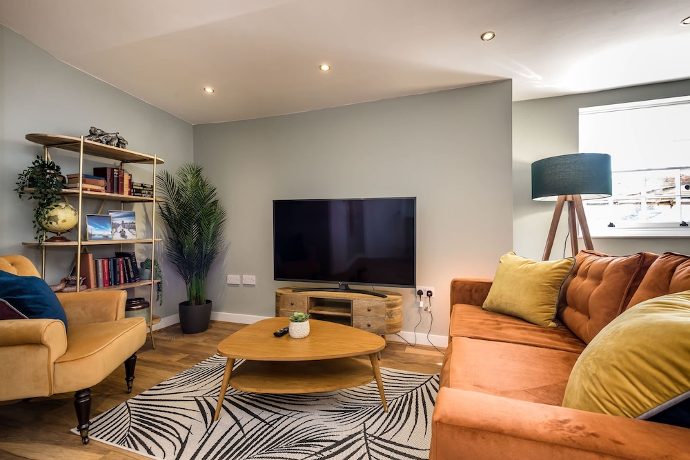 Host Stay Catharine Quarters