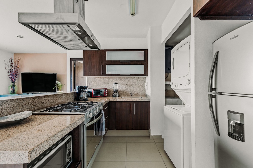 Luxury 2 Bedroom Apartments
